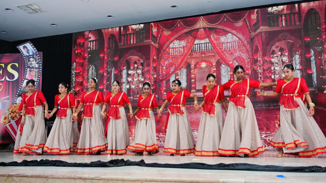 Dunes International School